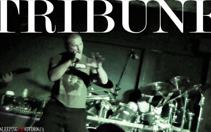 0064 - Tribune (Live @ Funky Winkerbeans 2013)